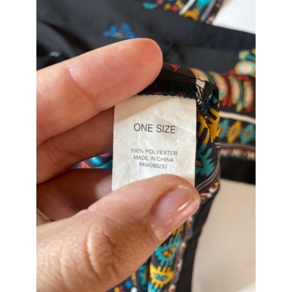 Kendal & Kylie Floral Semi Sheer Maxi Kimono - Picture 10 of 12